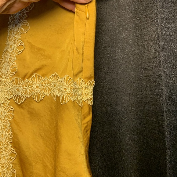 ModCloth Blouse - Picture 5 of 9